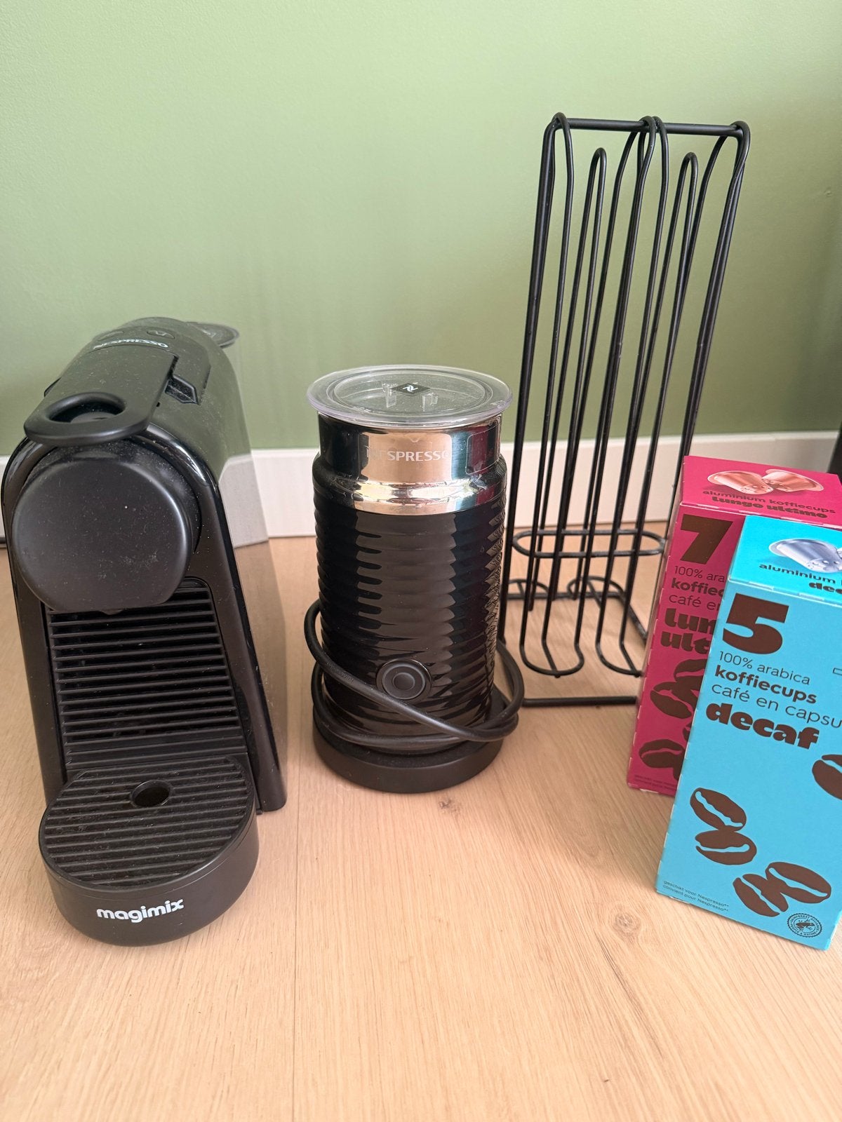 Koffie Magimix Nespresso set, Ophalen, Zo goed als nieuw, Espresso apparaat, Koffiepads en cups