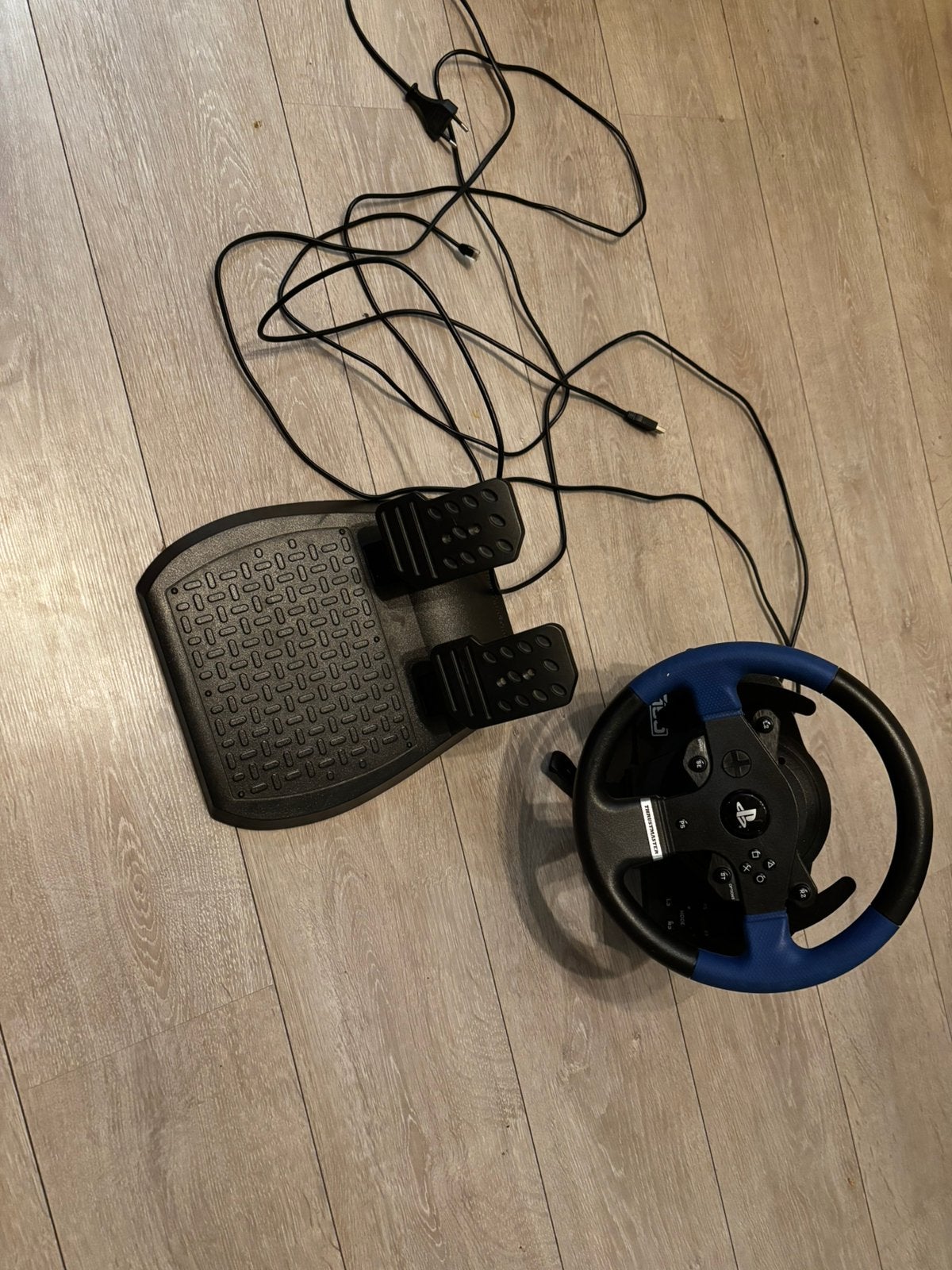 Thrustmaster T150, Ophalen of Verzenden, Gebruikt