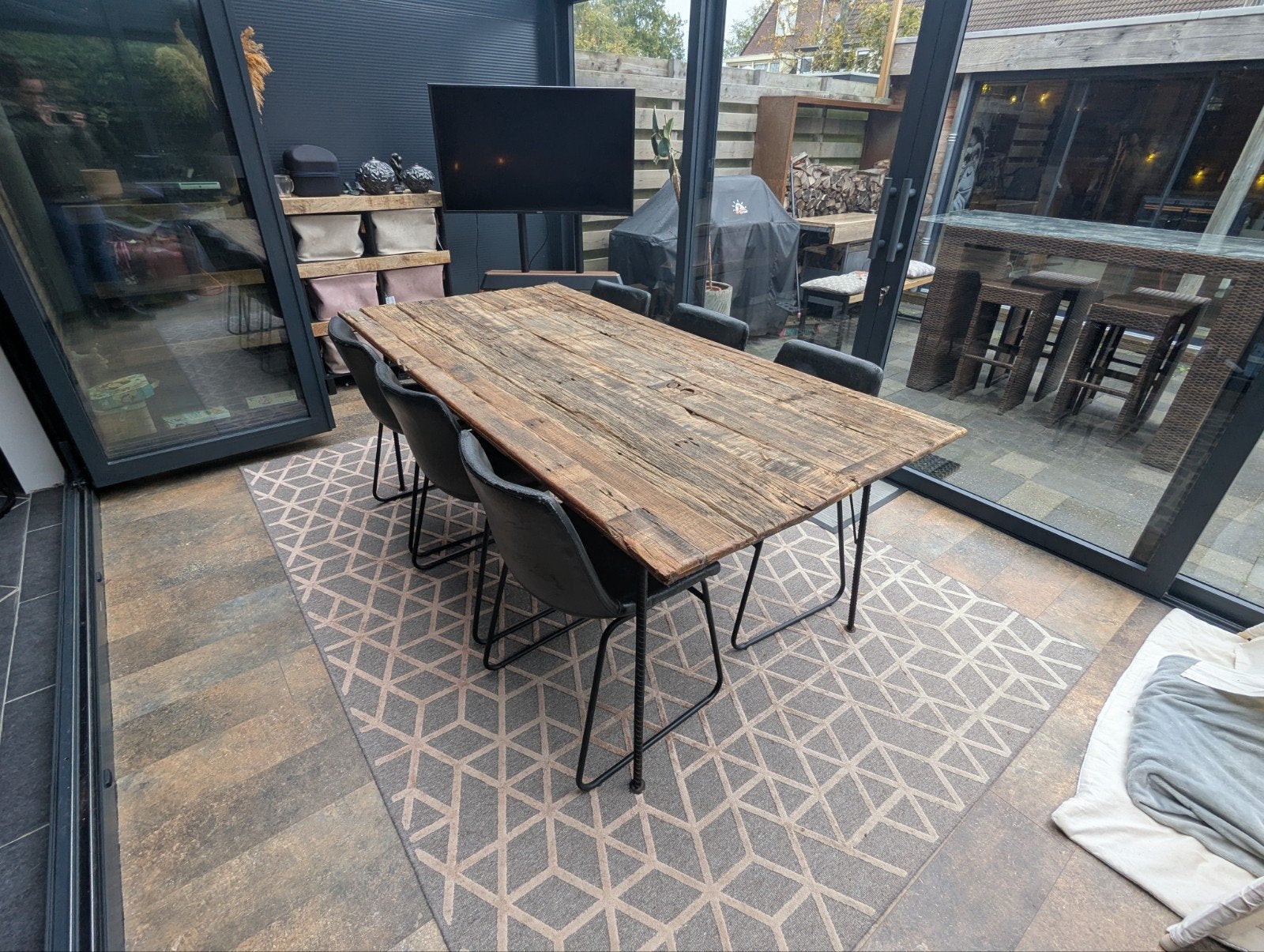 Prachtige boomstamtafel, 200 cm of meer, 50 tot 100 cm, Zo goed als nieuw, Rechthoekig