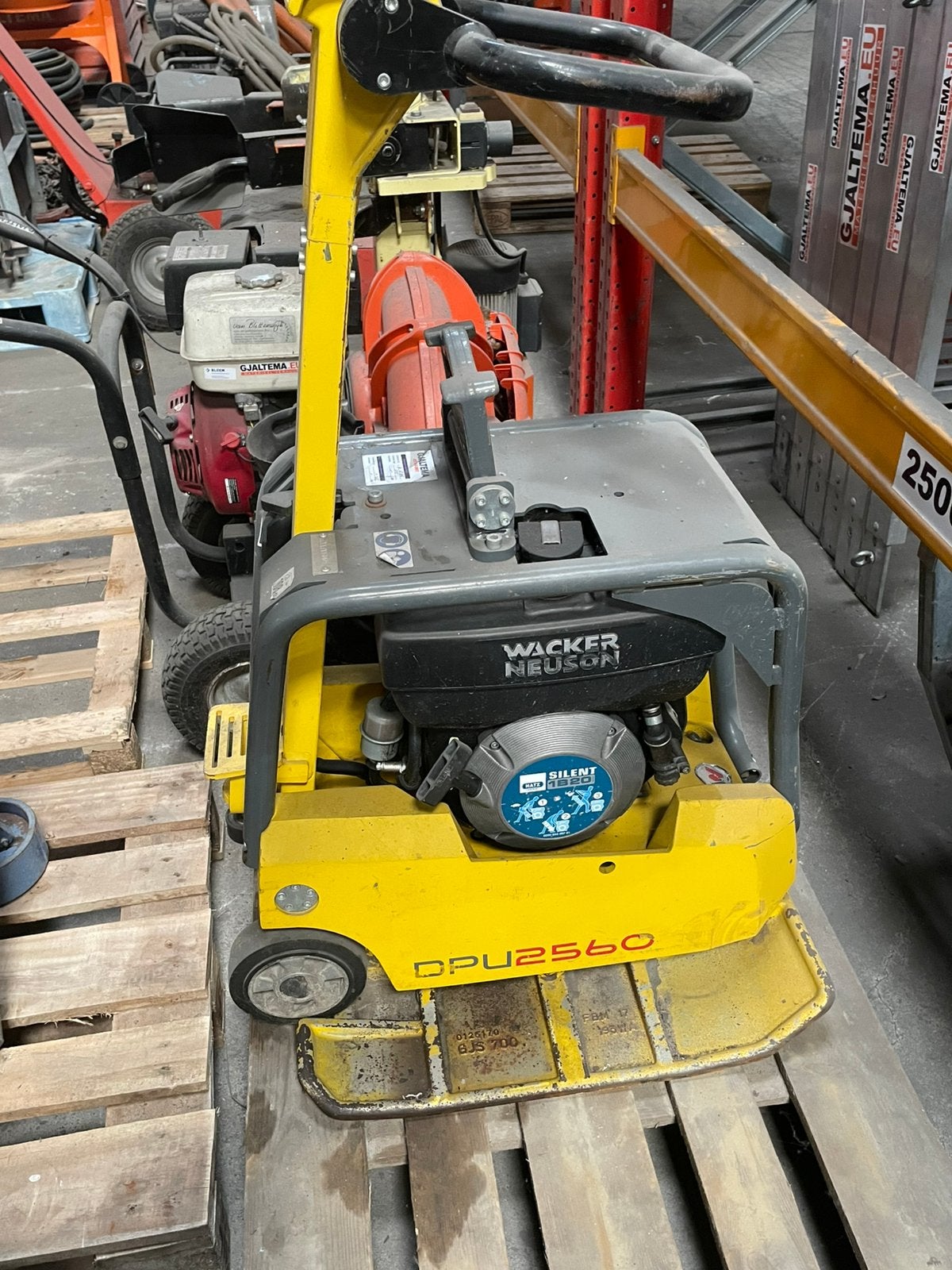 Wacker Neuson DPU2560 trilplaat, bouwjaar 2018, Doe-het-zelf en Verbouw, Gereedschap | Overige machines, Ophalen, Gebruikt, Wacker Neuson