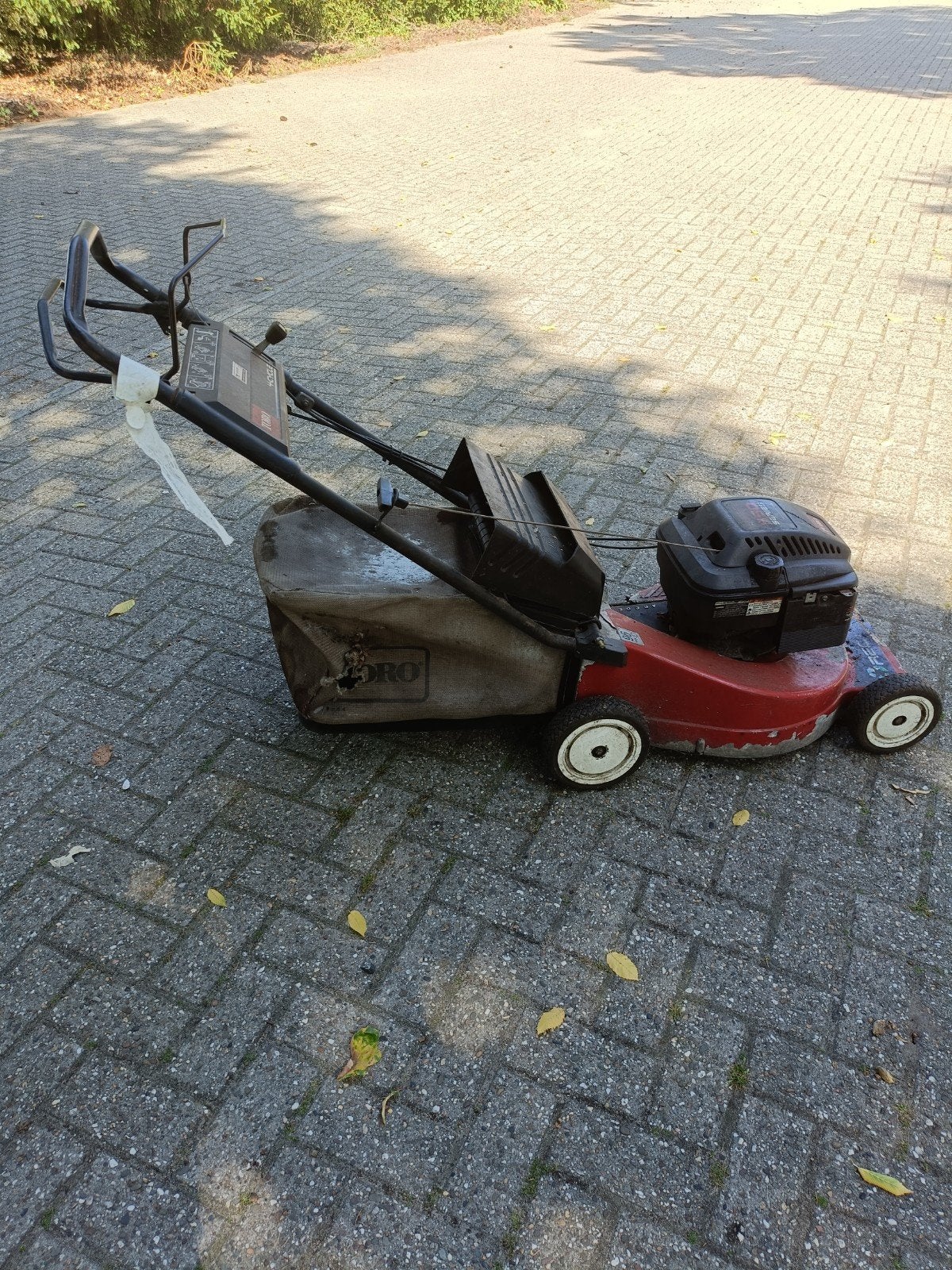 Toro 550 Benzine Grasmaaier met Opvangzak, Ophalen, Cirkelmaaier, Gebruikt, Opvangbak
