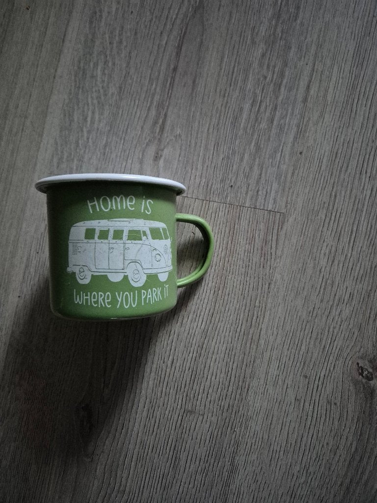 beker mok metaal groen wit vw volkswagen bus look, Nieuw, Overige stijlen, Metaal, Mok