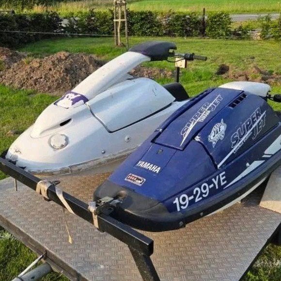 Set van 2x Yamaha SuperJet 701 1x Lopend+Kenteken 1x Project, Watersport en Boten, Ophalen of Verzenden, Benzine