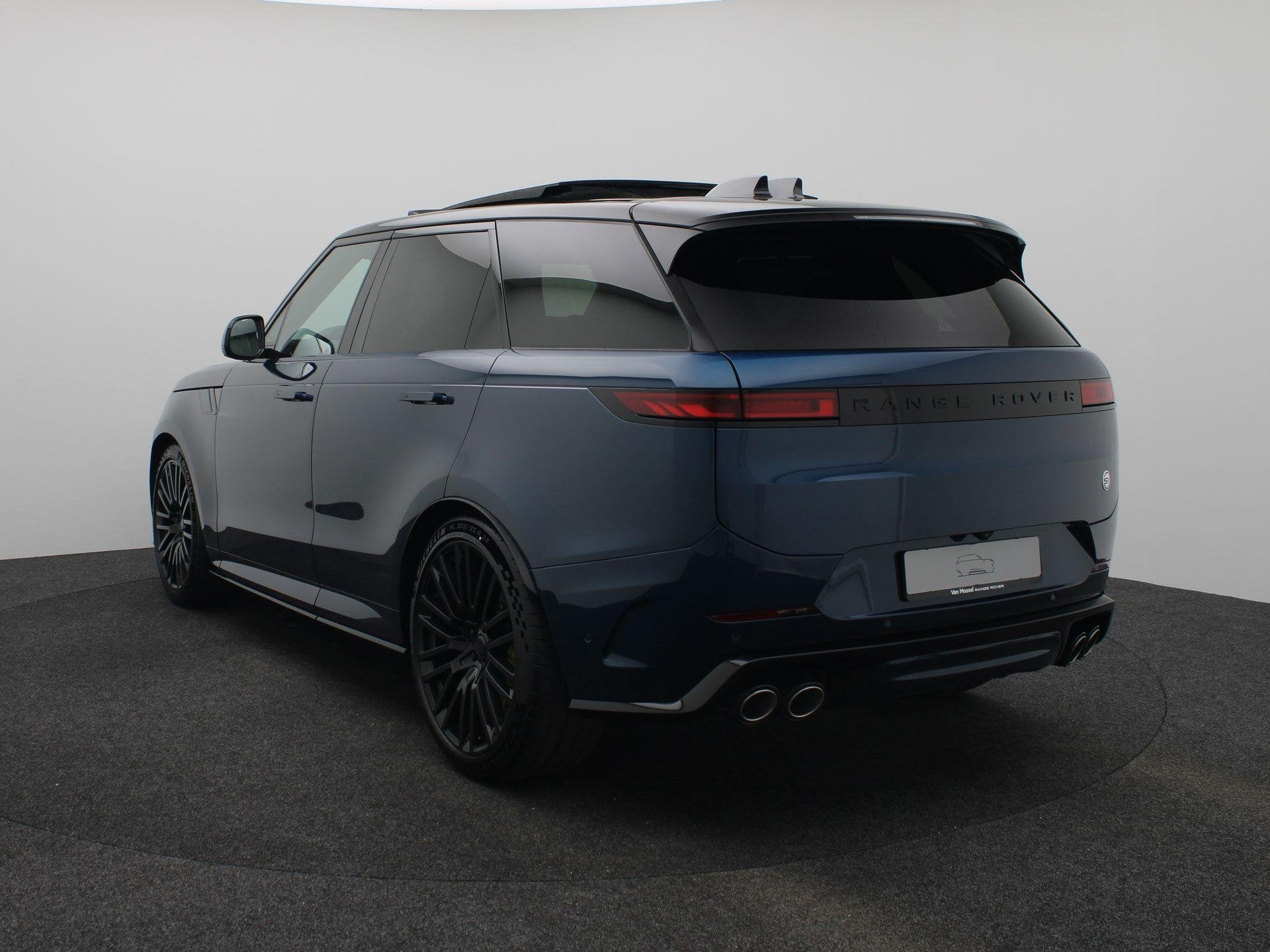 Land Rover Range Rover Sport 4.4 P635 SV Carbon | SV kleur P, Auto's, Stof, SUV of Terreinwagen, 8 km/l, 2385 kg