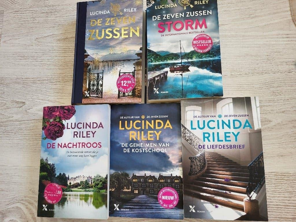 Lucinda Riley Corina Bomann Jacky van Laren Sarah Lark e.a, Verzenden, Zo goed als nieuw