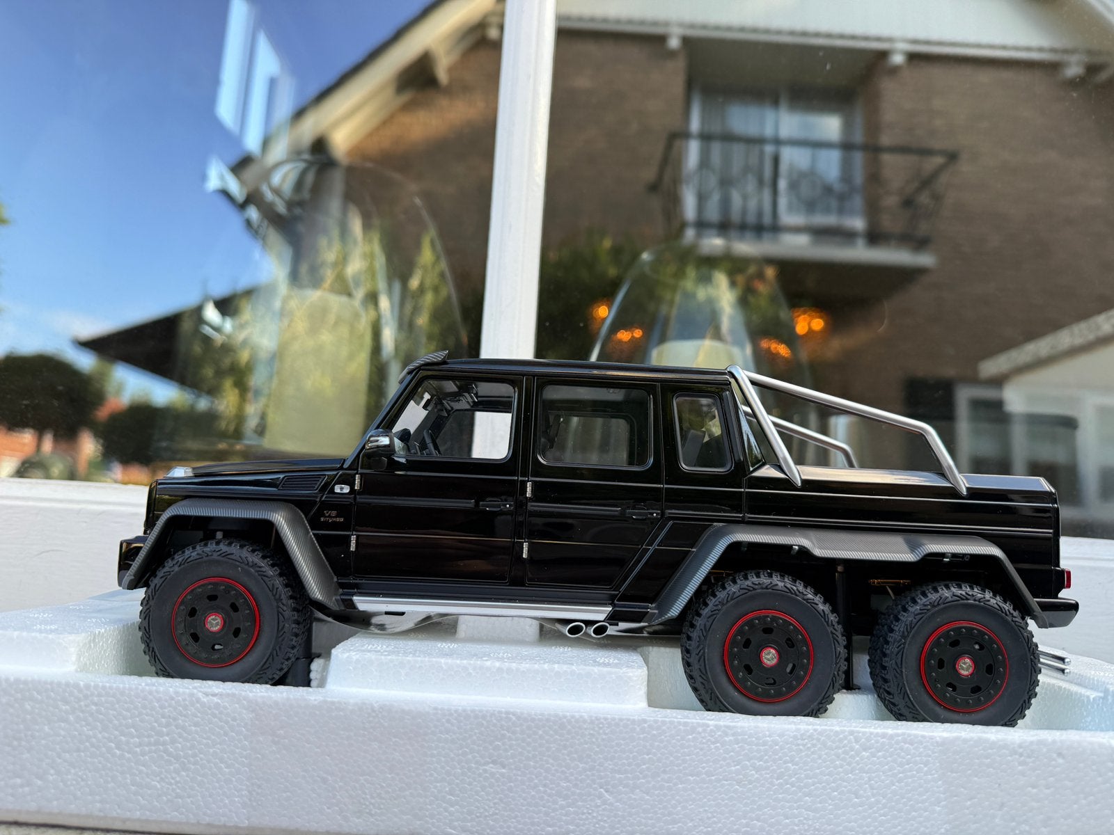 1:18 Mercedes G63 AMG 6x6 Gloss Black 6wheeler Autoart 76306, Auto, Autoart, Nieuw, Ophalen of Verzenden