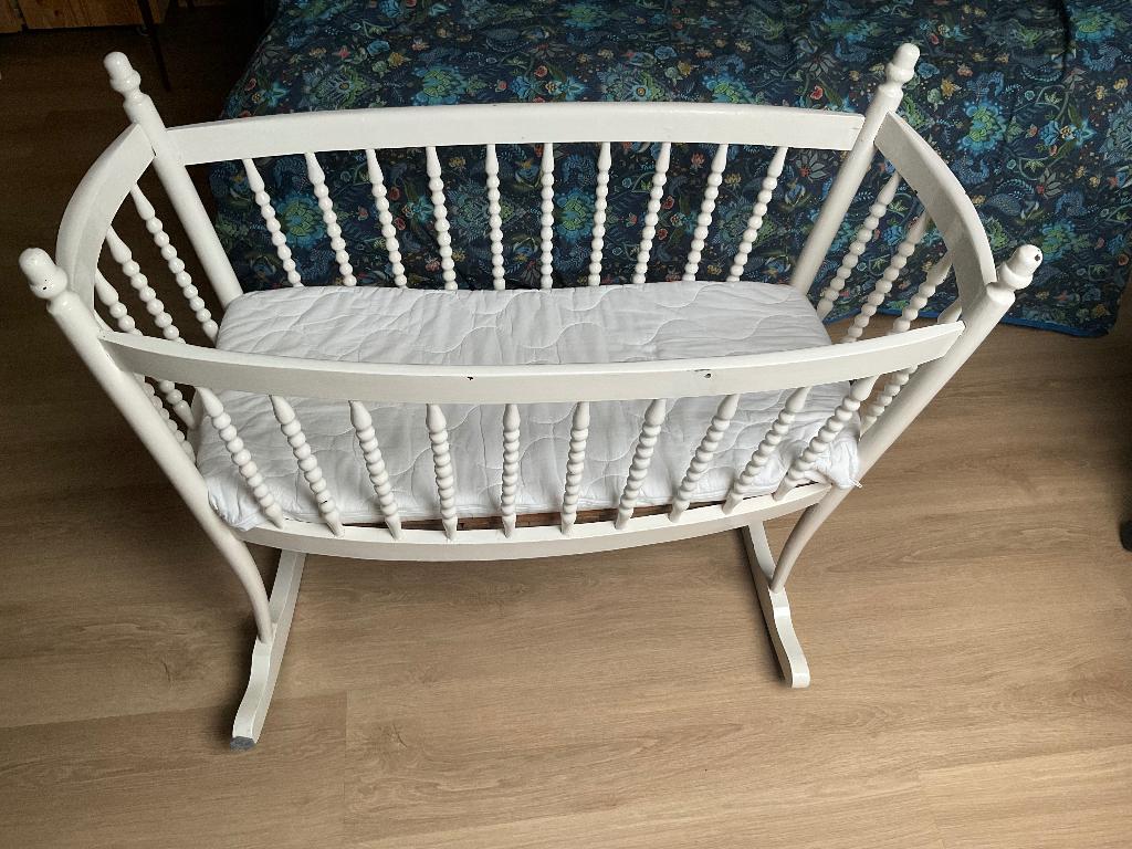 Houten schommel wieg baby ledikant, Ophalen, Gebruikt, Minder dan 140 cm, Minder dan 70 cm