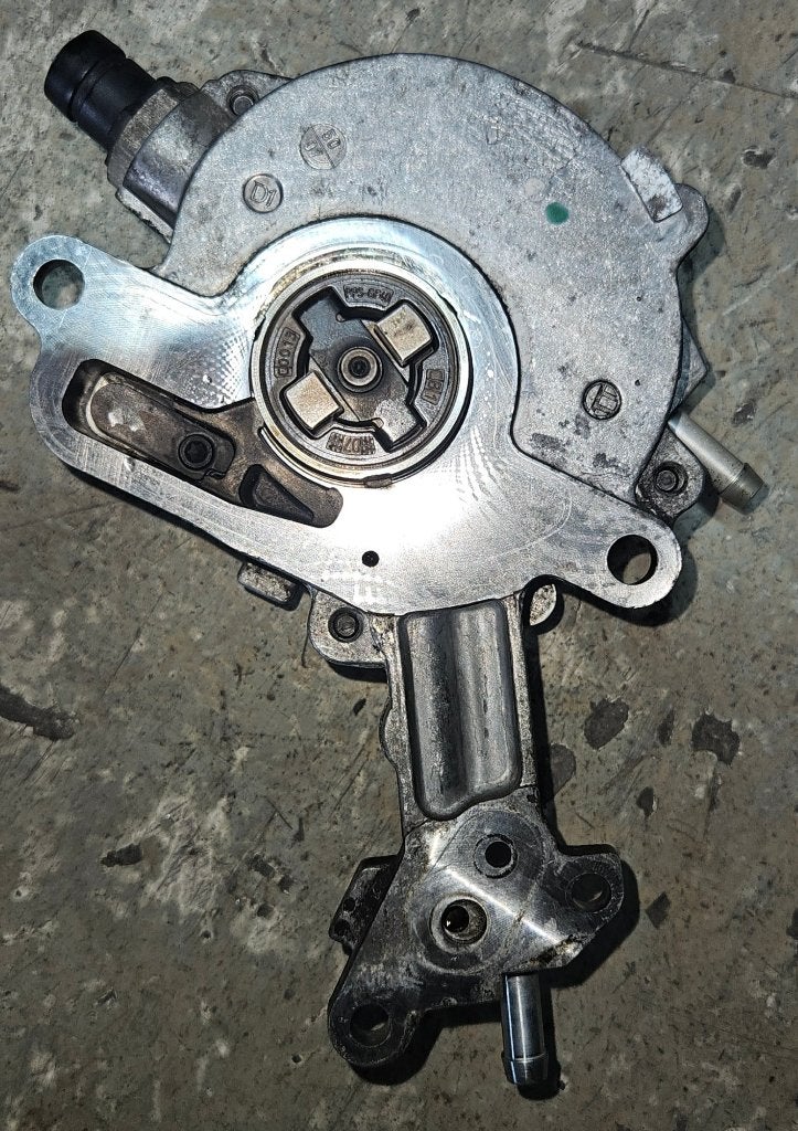 Dieselpomp Volkswagen Caddy 1.9 TDI 2009, Ophalen of Verzenden