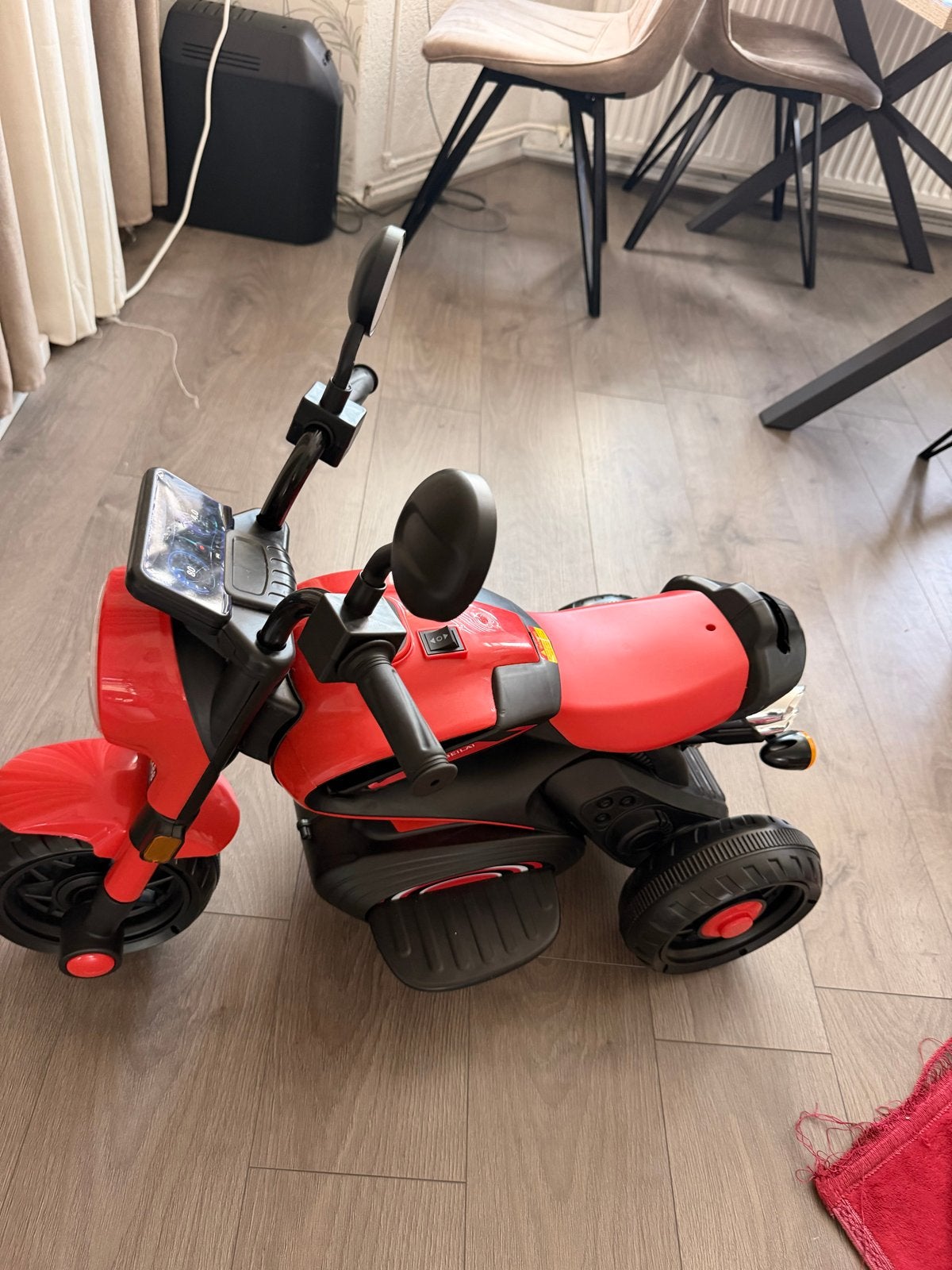 Elektrische Kindermotor - Rood, Ophalen of Verzenden, Gebruikt, Overige typen