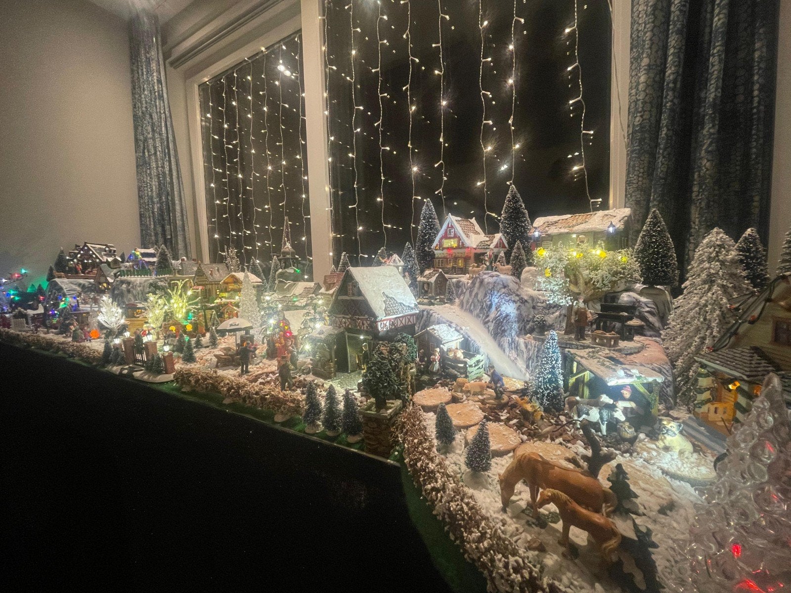 compleet Kerstdorp, Diversen, Ophalen of Verzenden, Zo goed als nieuw