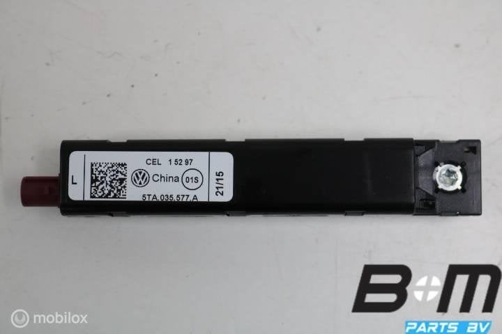 Antenneversterker VW Touran 5T 5TA035577A, Gebruikt