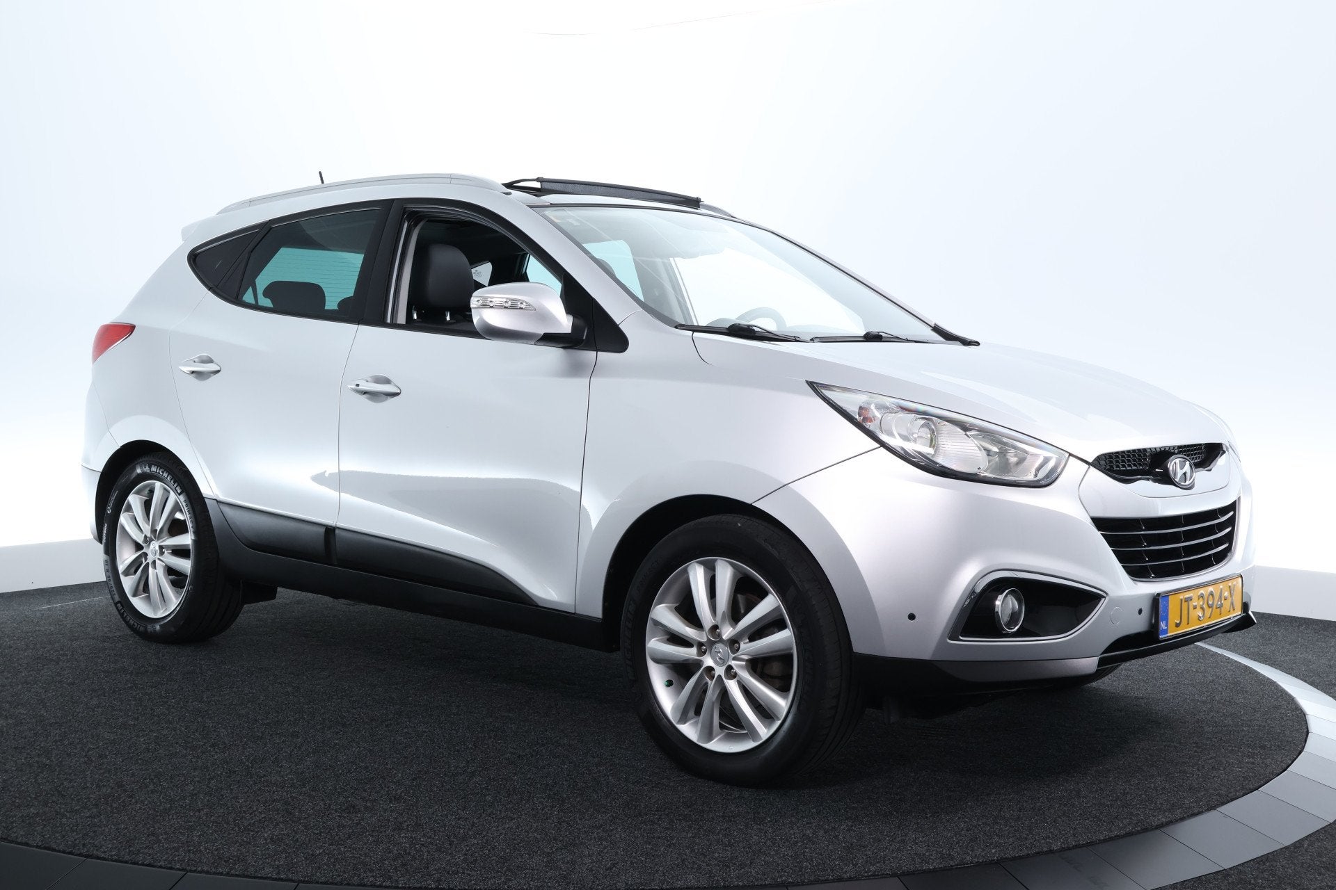 Hyundai ix35 2.0 CRDi HP 4WD i-Catcher |PANO|CARPLAY|CAMERA|, Automaat, Euro 5, 4 cilinders, Bedrijf