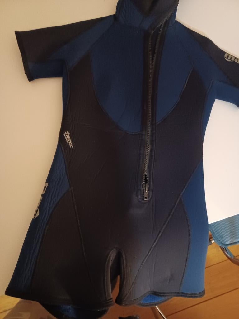 Surf /duik/ zwem suit voor dames maat m., Watersport en Boten, Duiken, Ophalen, Zo goed als nieuw, Duikpak