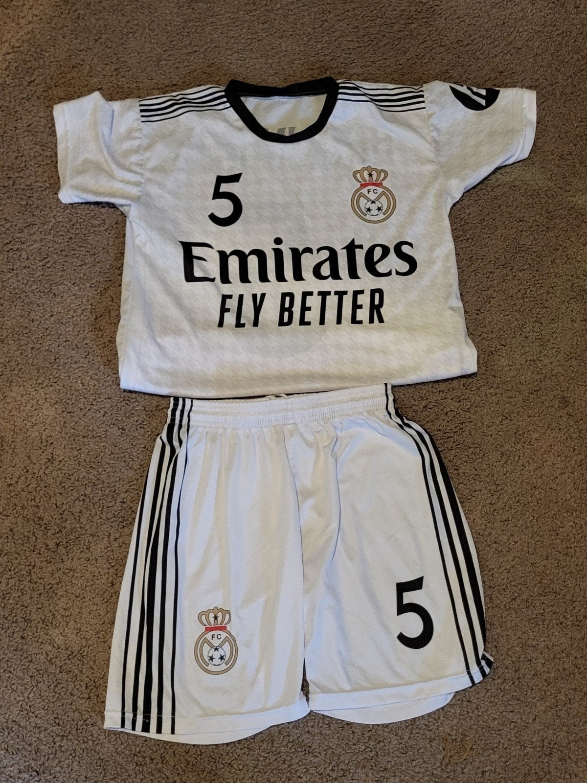 Real Madrid Bellingham thuisshirt en short set, maat 164, Maat XS of kleiner, Ophalen of Verzenden, Gebruikt, Set