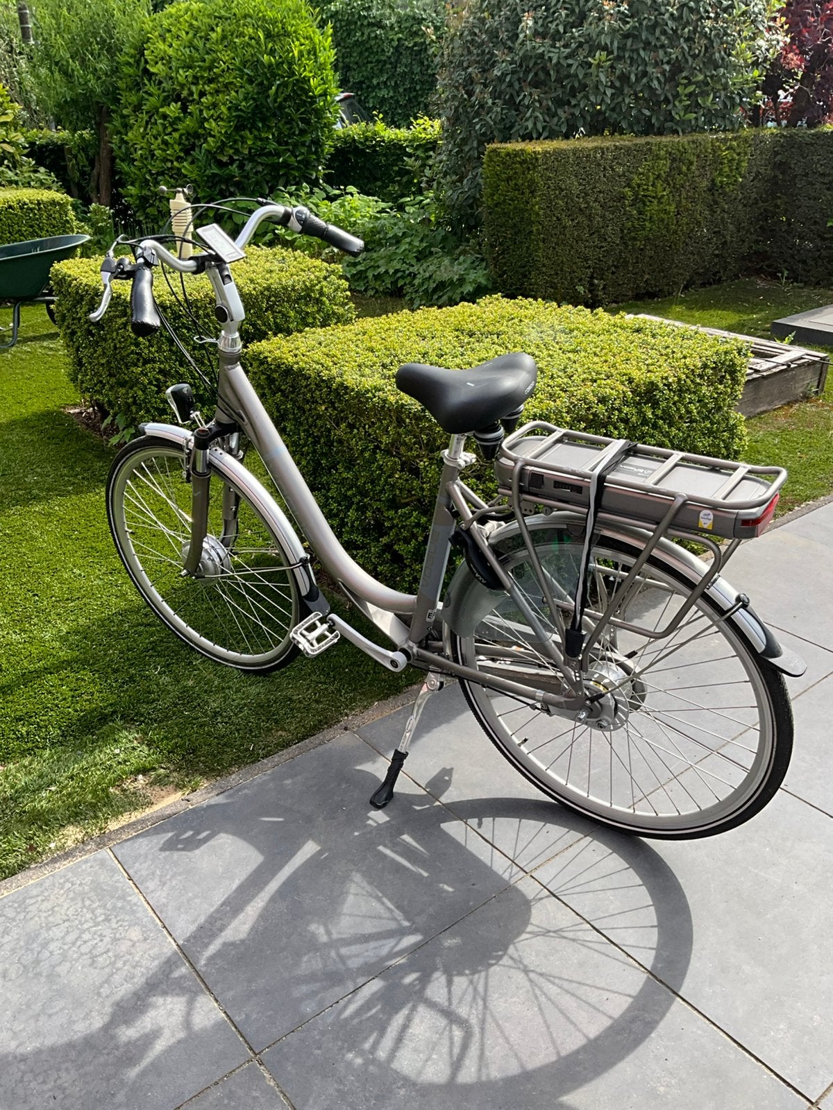Voque Premium E-Bike, Ophalen of Verzenden, Zo goed als nieuw