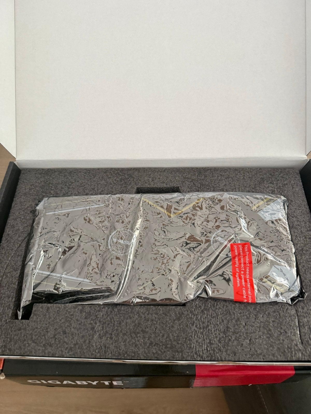 RX 580 8GB en Radeon RX 5700 XT videokaarten, Verzenden, GDDR6, PCI-Express 4, Zo goed als nieuw