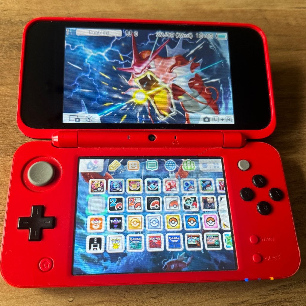Nintendo 2DS XL Pokemon Pokeball Limited Editie met Games!, 2DS XL, Ophalen of Verzenden, Rood, Gebruikt