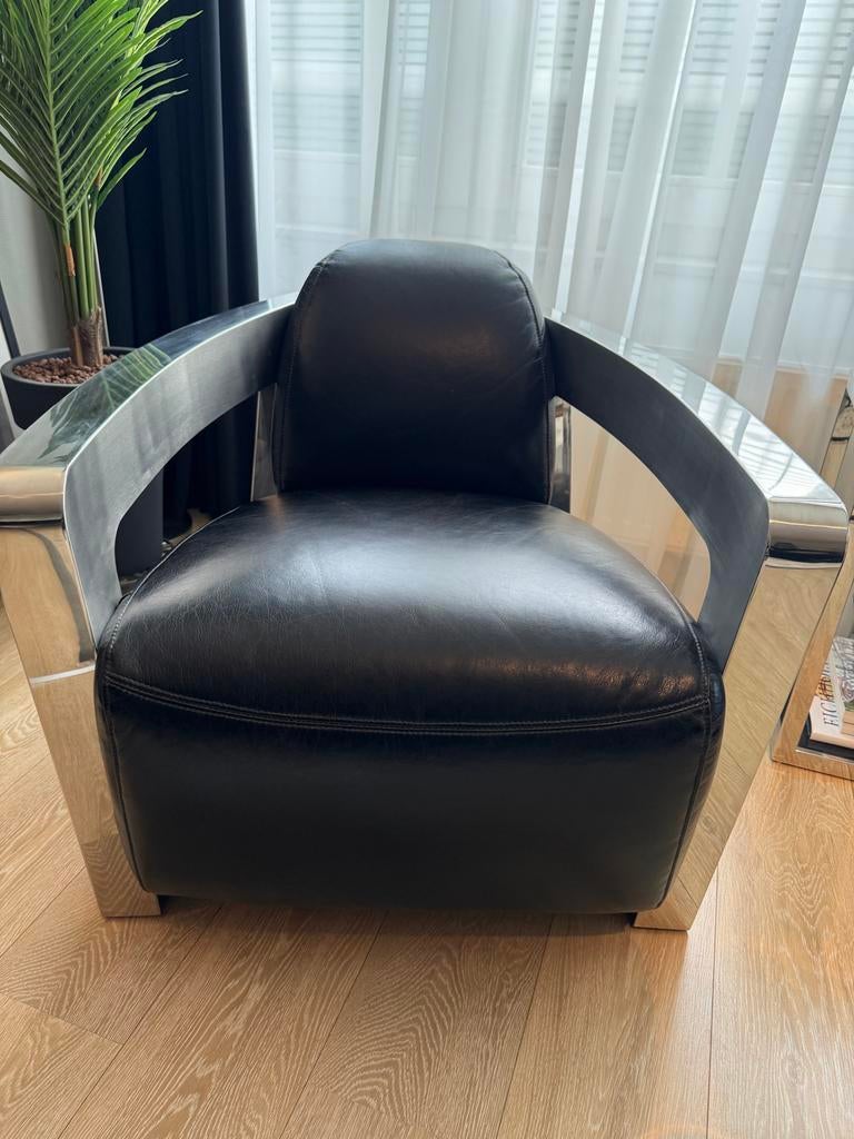 2x Mars Chair Design Fauteuils Zwart Leer, Ophalen, Zo goed als nieuw, Leer, 75 tot 100 cm