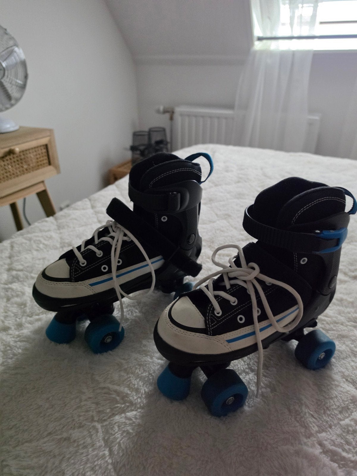 Verstelbare rolschaatsen voor kinderen - Zwart/Blauw, Ophalen, Verstelbaar, Zo goed als nieuw, Kinderen