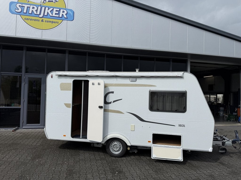 Carado C 160 L Bed + Zit +WC lichtgewicht 785KG Mover BJ2014, Bedrijf, Treinzit, 750 - 1000 kg, 4 tot 5 meter