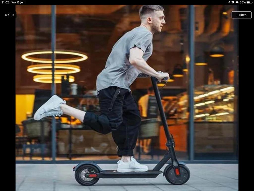 Tx01 Aovo pro elektrische step Spinternieuw in doos met app, Fietsen en Brommers, Steps, Ophalen of Verzenden, Nieuw, Elektrische step (E-scooter)