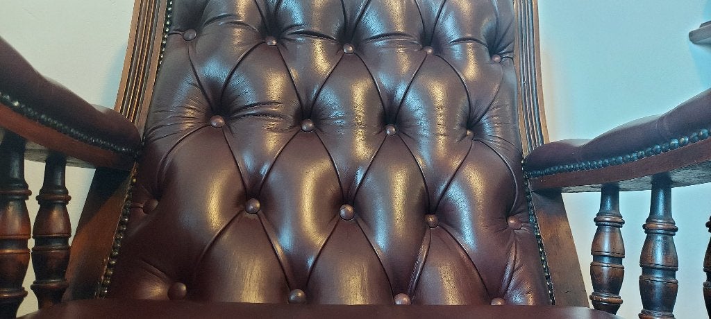 Chesterfield fauteuil /stoel, rund leer, antiek, Ophalen