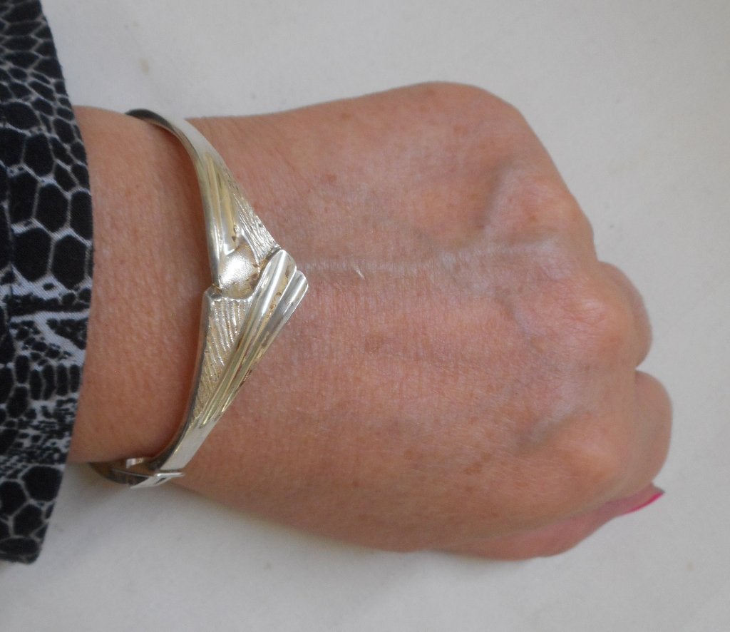 Matti Hyvärinen Snowfly zilveren manchetarmband nr.999, Sieraden, Tassen en Uiterlijk, Armbanden, Verzenden, Zo goed als nieuw