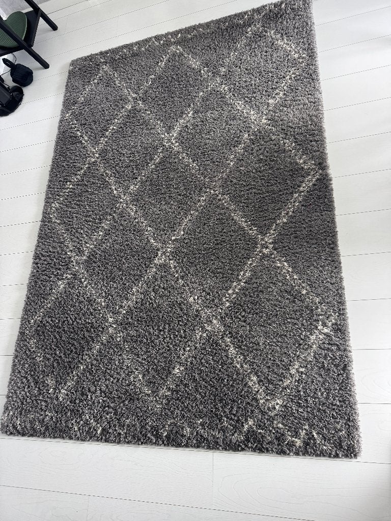 Vloerkleed Varamin ruit donkergrijs-creme 160X230, Huis en Inrichting, Ophalen, 150 tot 200 cm, 200 cm of meer, Zo goed als nieuw