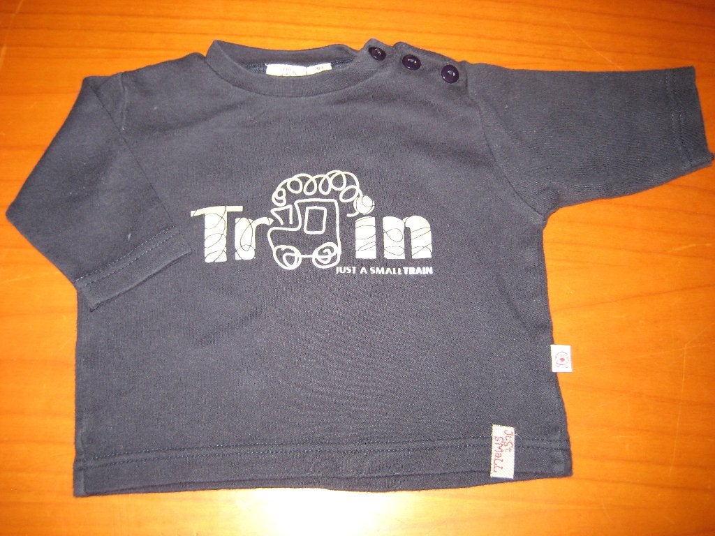 Donkerblauw shirt, 62, just small, Ophalen of Verzenden, Zo goed als nieuw, Jongetje, Shirtje of Longsleeve