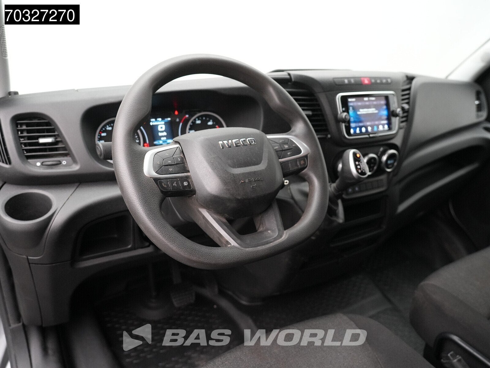 Iveco Daily 35C21 3.0L Dubbel Cabine Automaat 210PK 3,5t Tre, Auto's, Stof, Gebruikt, Euro 6, 4 cilinders