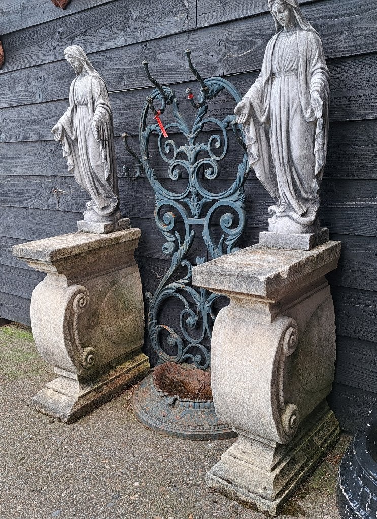 Antieke Franse tuin ornamenten materiaal zandsteen erg mooi, Ophalen, Gebruikt, Steen, Overige typen