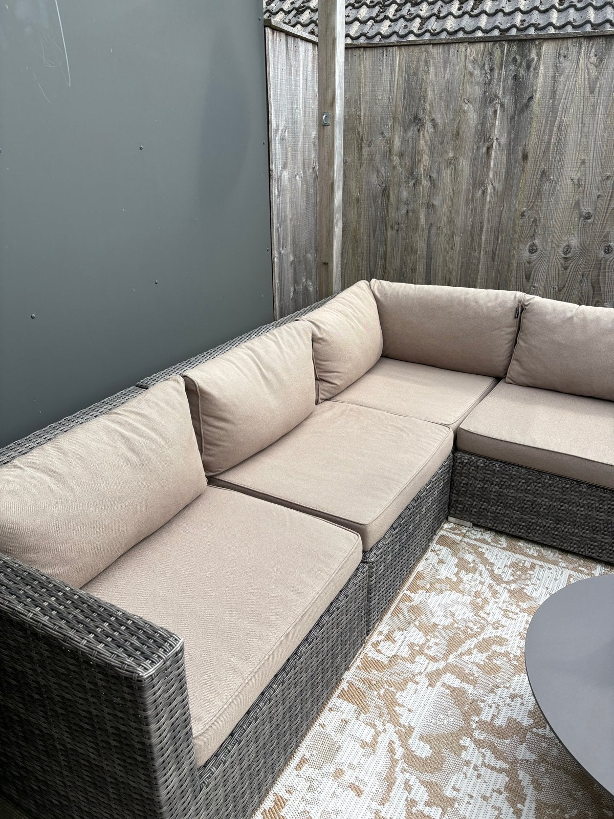 Luxe Wicker Loungeset met 7 Zitplaatsen - Zo goed als nieuw, Tuin en Terras, Tuinsets en Loungesets, Ophalen, Gebruikt, Loungeset