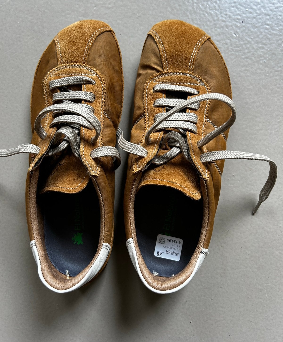 El naturalista semi barefootschoenen mt 38, Ophalen of Verzenden, Nieuw, Bruin