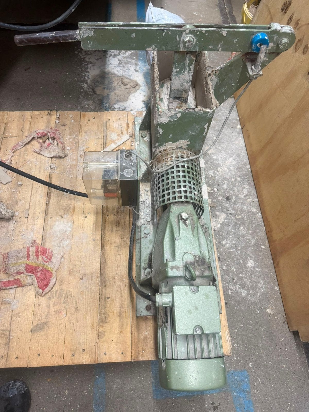 Klei-extruder / Strengenpers 400V Krachtstroom, Ophalen