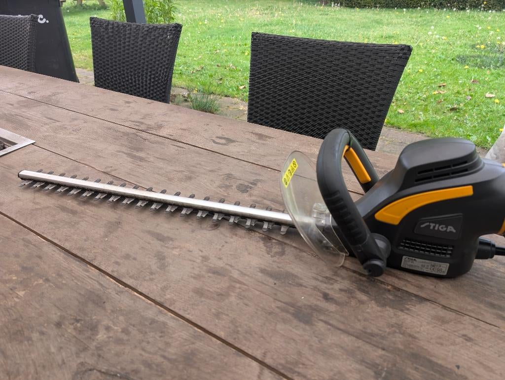 Stiga elektrische heggenschaar SHT 600, Tuin en Terras, Ophalen of Verzenden, Gebruikt, Elektrisch, Stiga