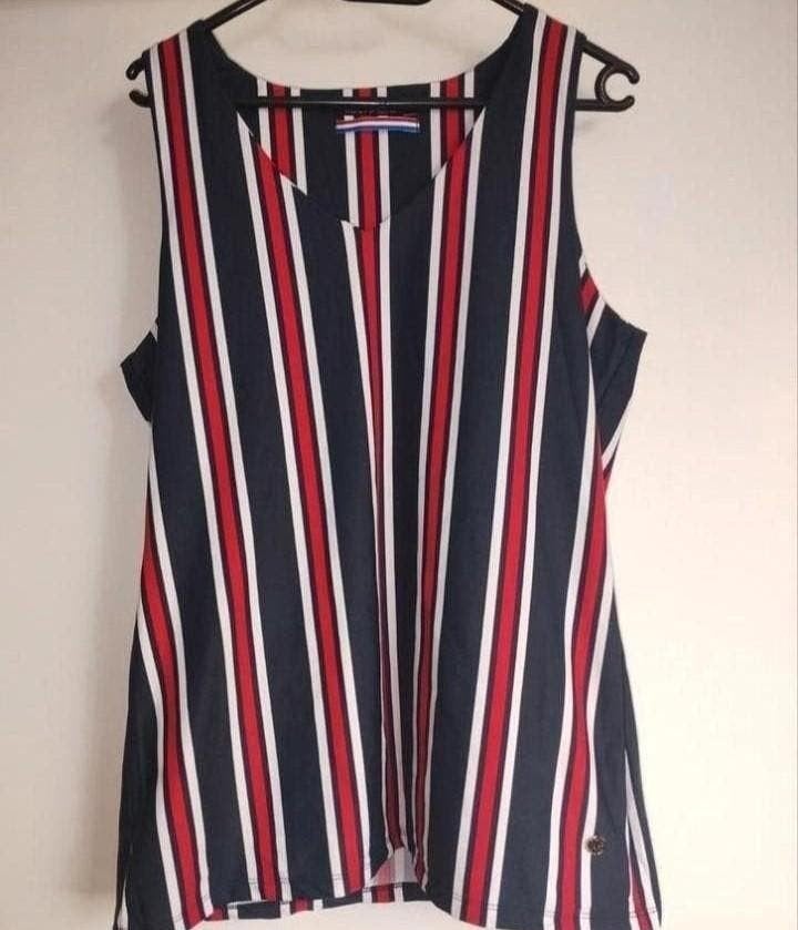 mooi setje, Top en Rok, Ophalen of Verzenden, Zo goed als nieuw, Maat 46/48 (XL) of groter, Zwart