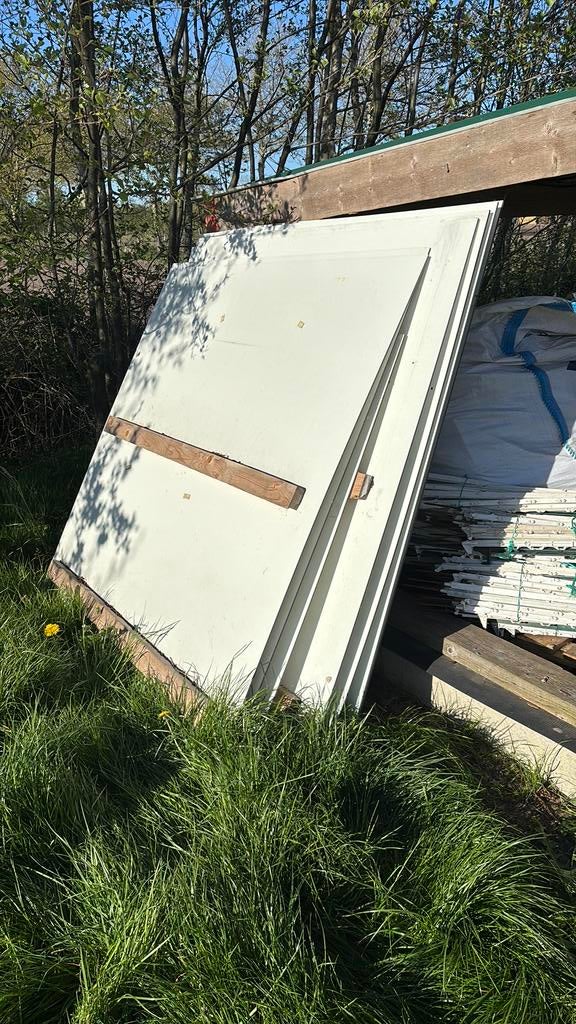 Trespa platen, Ophalen, Gebruikt