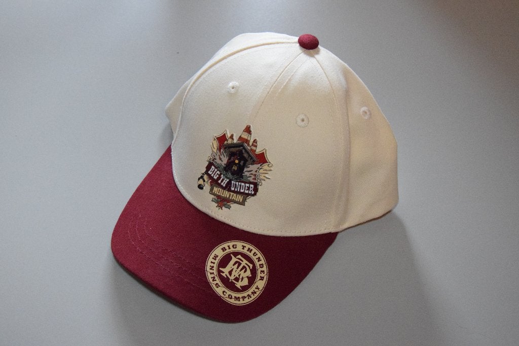 Disneyland Paris : Big Thunder Mountain (Baseball Cap - Pet), Ophalen of Verzenden, Overige figuren, Nieuw, Kleding of Textiel