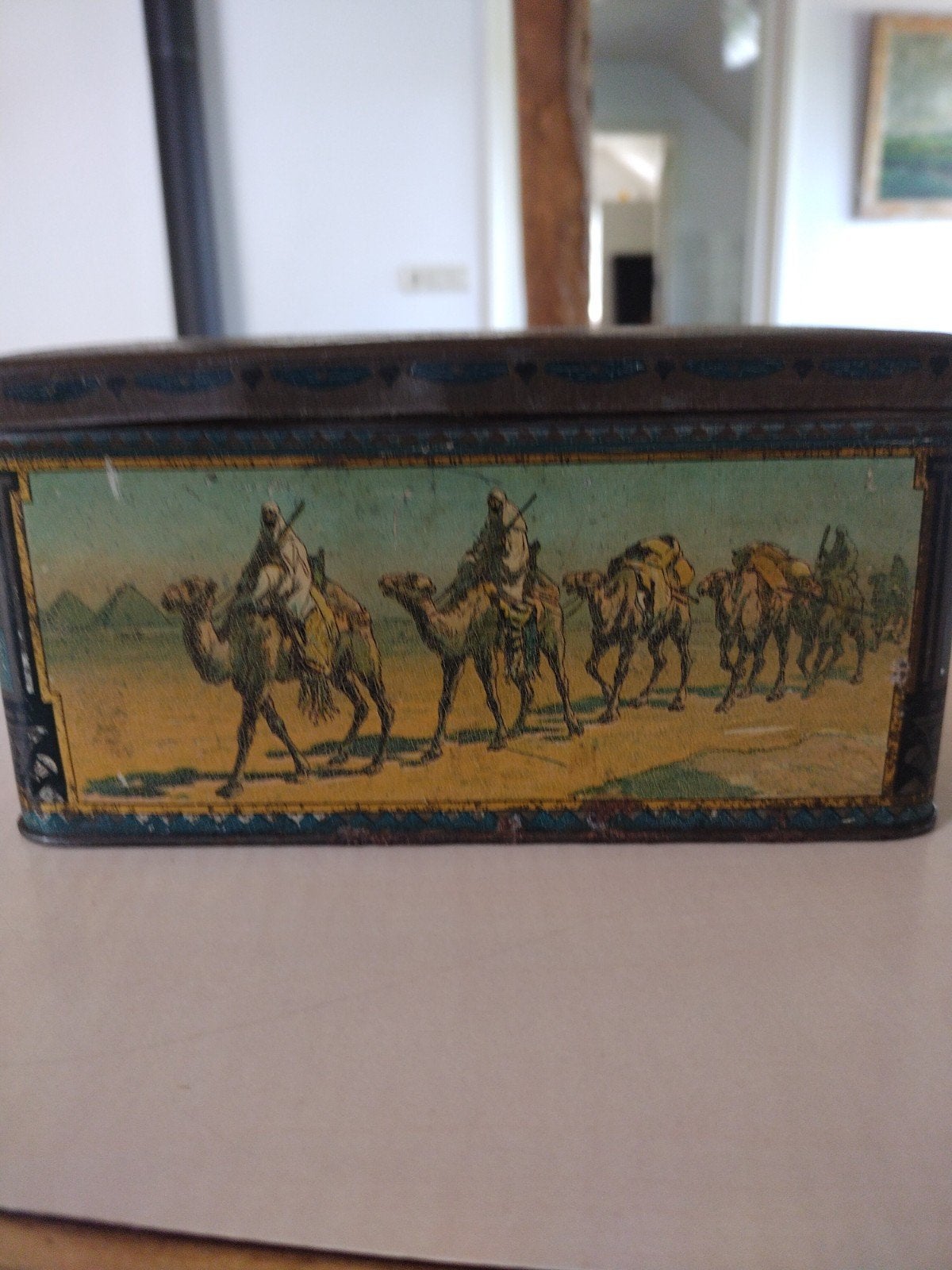 vintage blik rond 1900 Engels koekblik arabische oase karava, Verzamelen, Blikken, Ophalen of Verzenden, Gebruikt, Koek(jes)