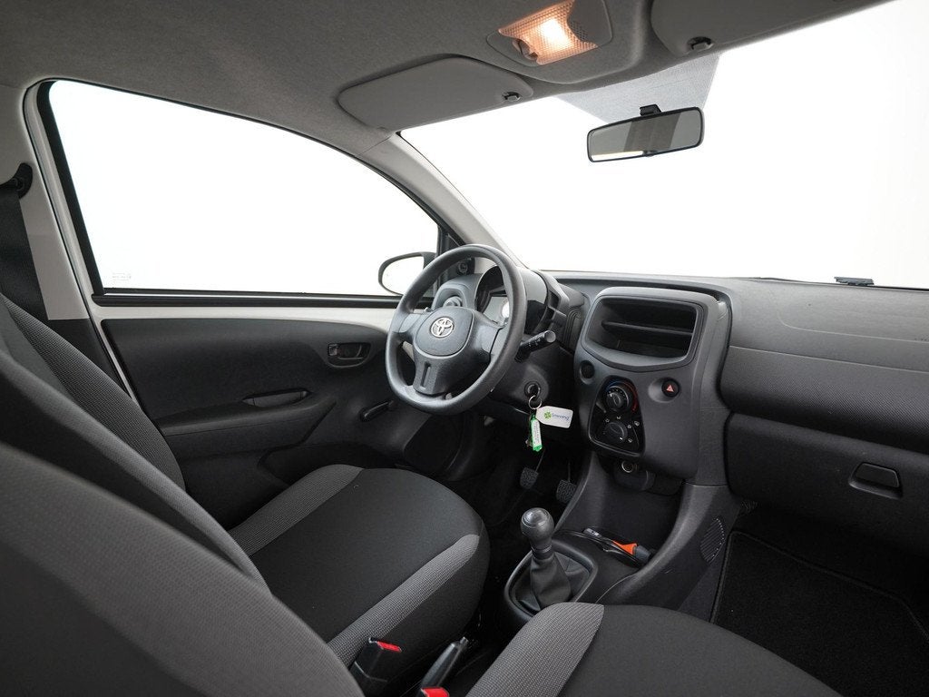 Toyota Aygo 1.0 VVT-i x | No Airco | 12 mnd Garantie | Zonda, Auto's, Toyota, Voorwielaandrijving, 12 maanden, Stof, Gebruikt
