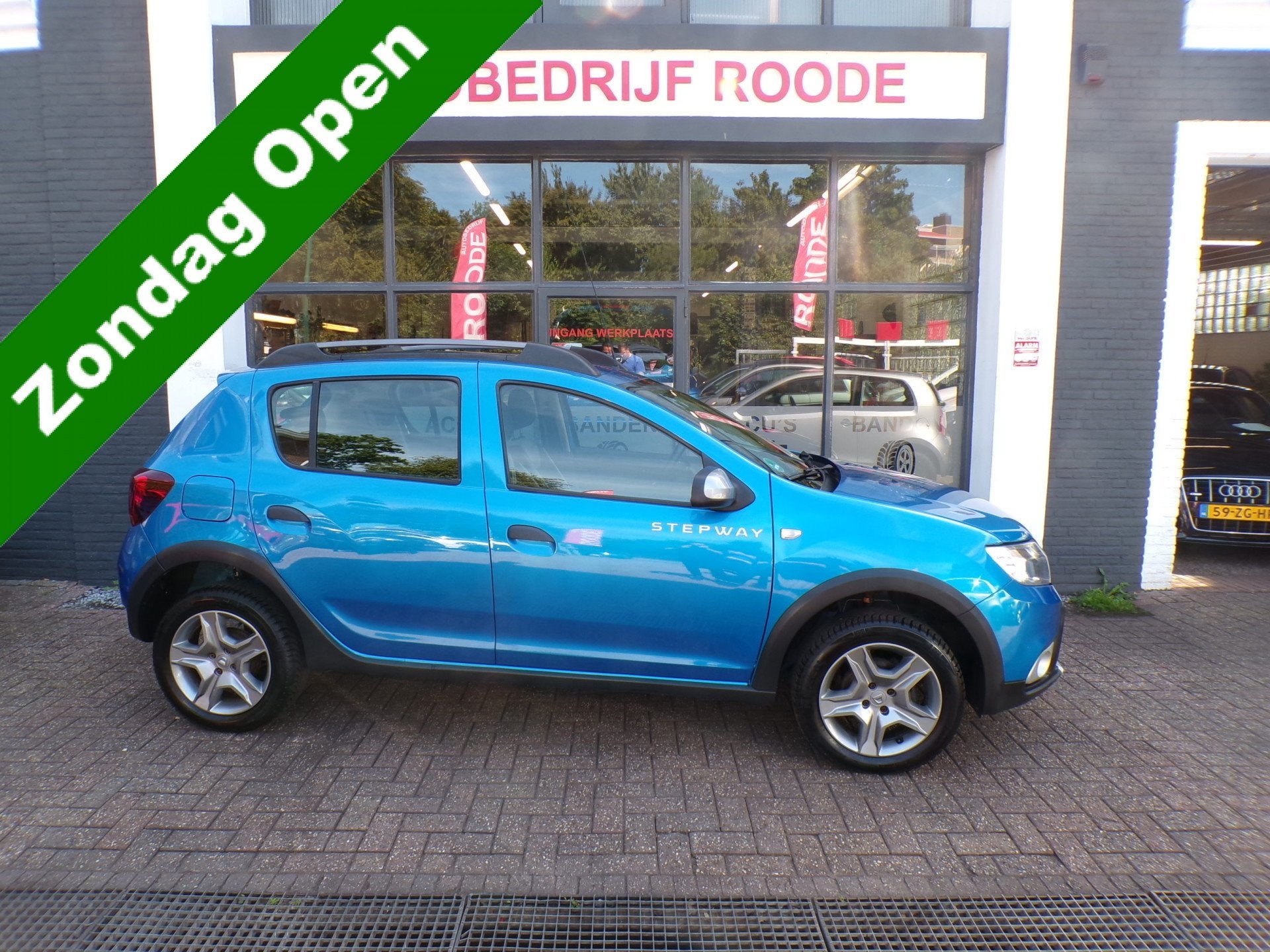 Dacia Sandero 0.9 TCe SL Stepway NAVI,PDC,TOP STAAT! ""ZONDA, Auto's, Voorwielaandrijving, 898 cc, Gebruikt, Met garantie (alle)