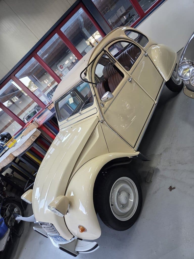 Citroën 2CV 0.6 1976 Beige, foto 5