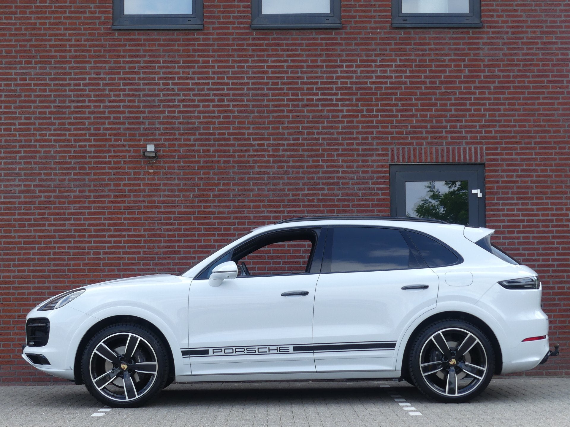 Porsche Cayenne 3.0 E-Hybrid Platinum Edition AS besturing P, Automaat, Cayenne, Euro 6, 2995 cc