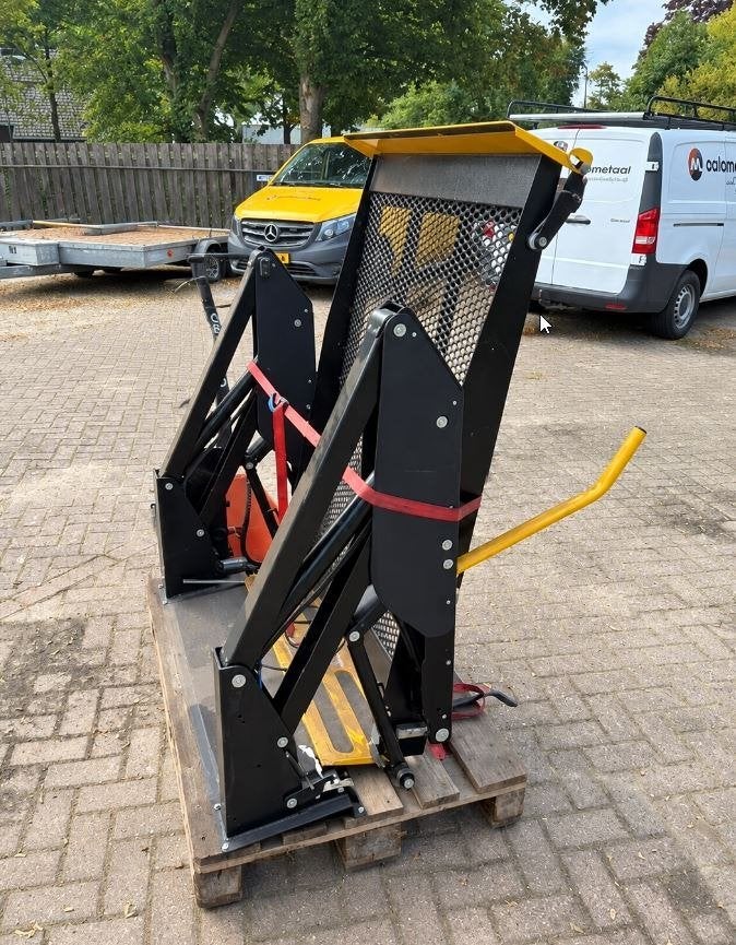 Rolstoellift Goederenlift voor in een bedrijfswagen, Ophalen, Gebruikt