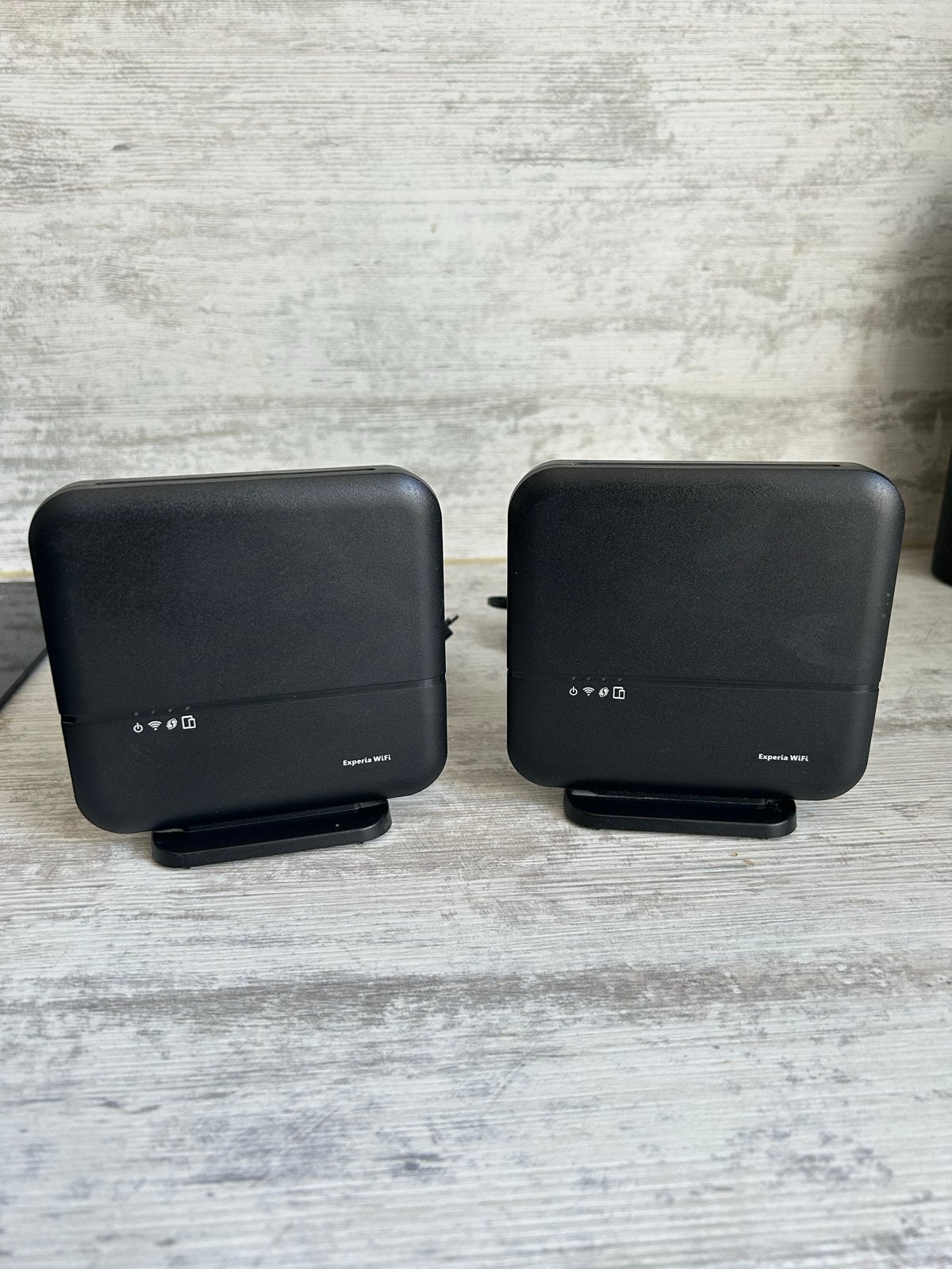 Experia WiFi Boosters (2 stuks) met adapters, Computers en Software, Ophalen, Gebruikt, Router