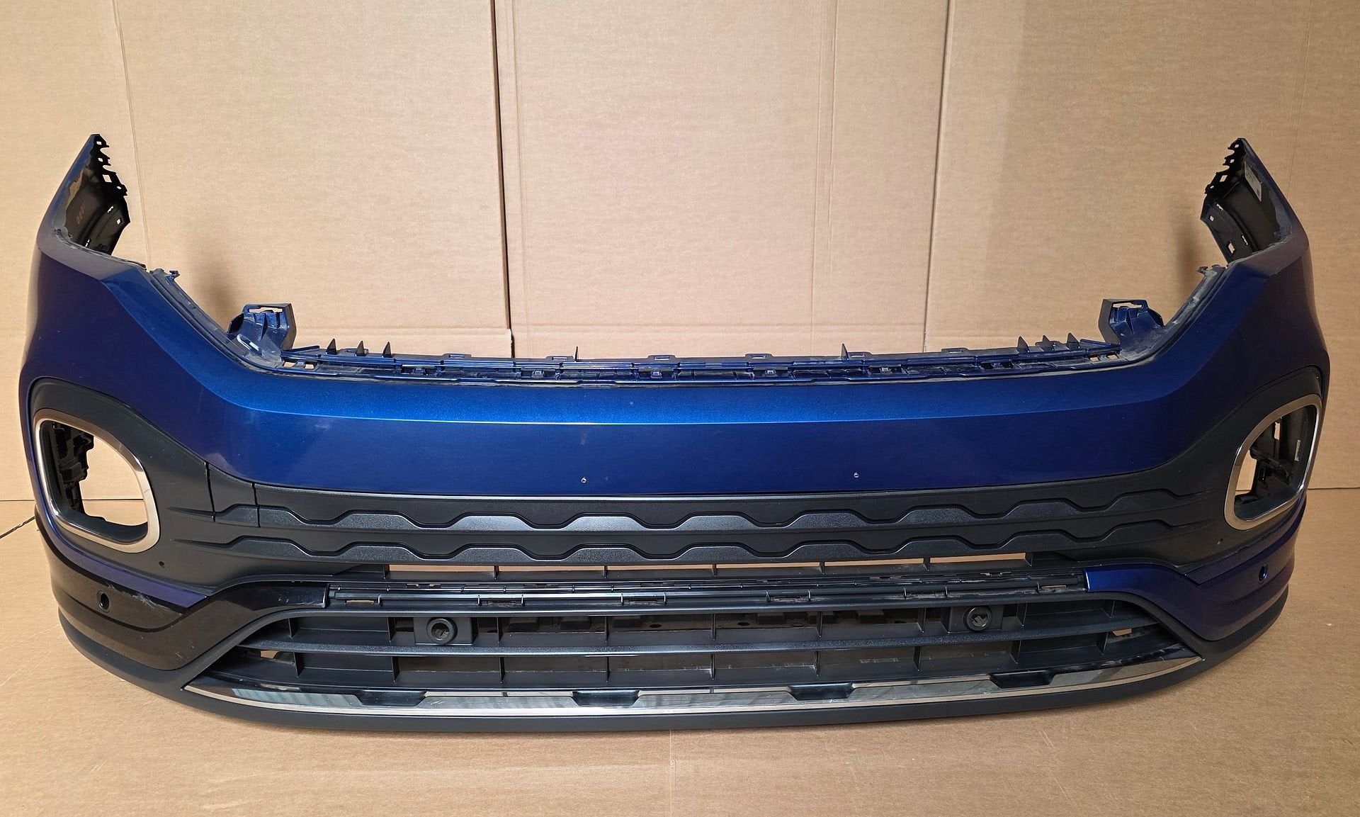 Voorbumper VW T-Cross 2GM R-line 4xPDC B5K BUMPER TCROSS ORG, Gebruikt, -, Ophalen of Verzenden, Bumper
