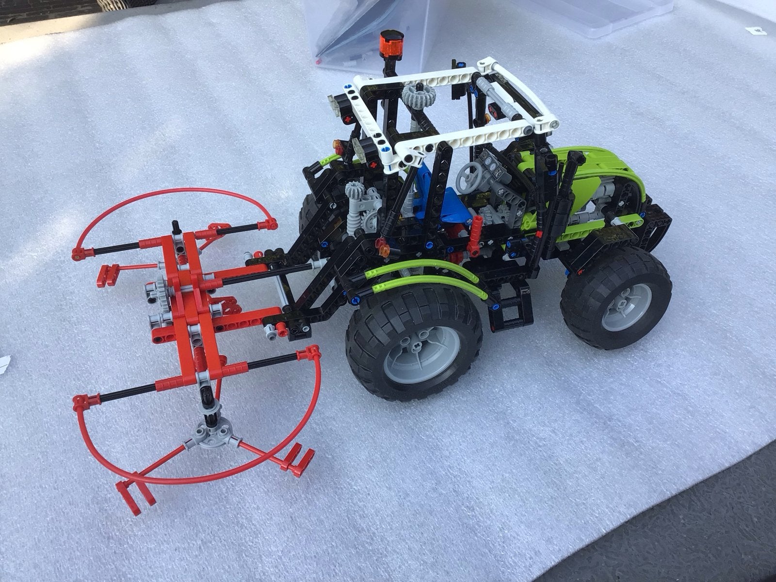 Lego 8284 Technic grote Tractor met hooischudder, Ophalen of Verzenden, Gebruikt