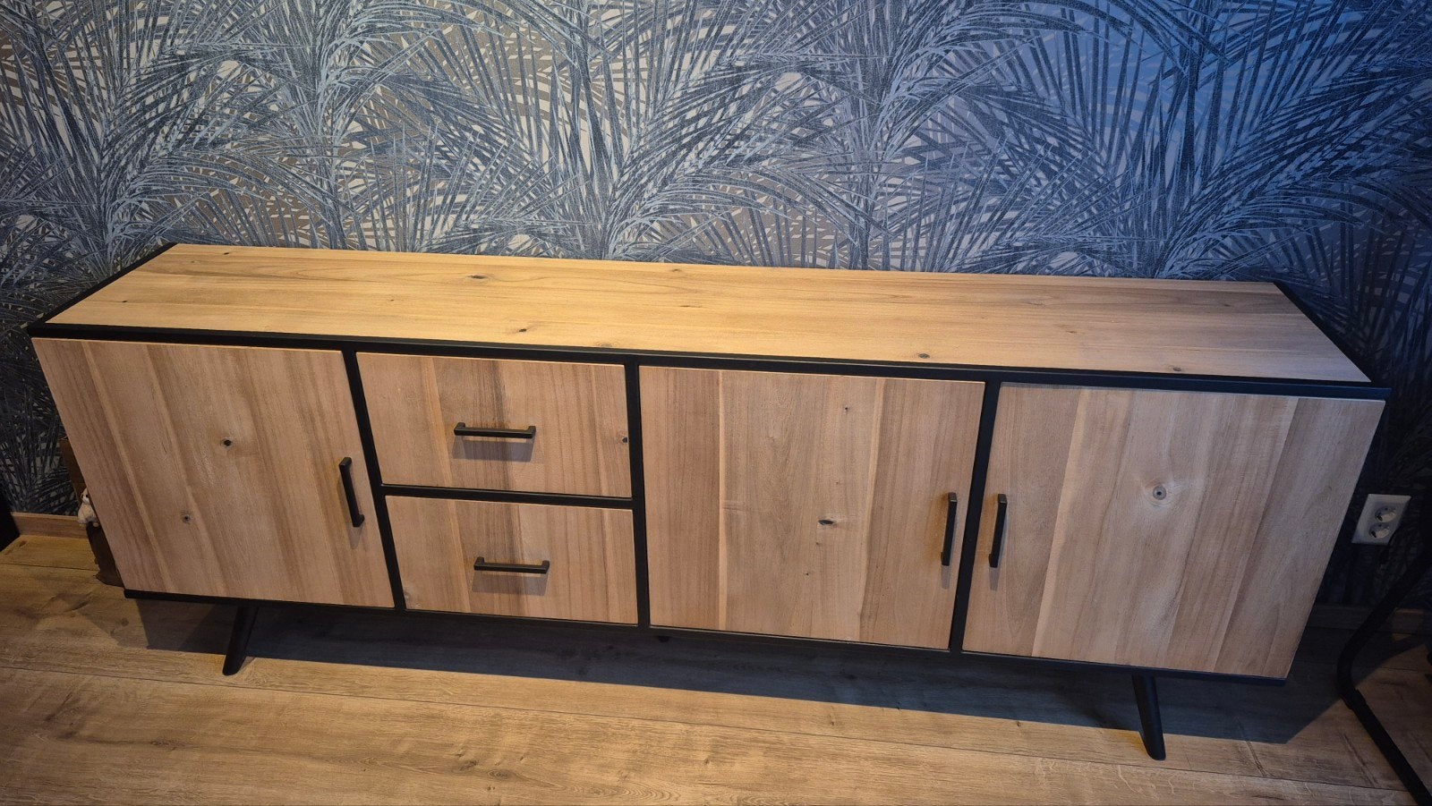 Robuust eiken dressoir met metalen frame (xooon kinna serie), Ophalen, Met lade(s), Industrieel, Modern, Zo goed als nieuw