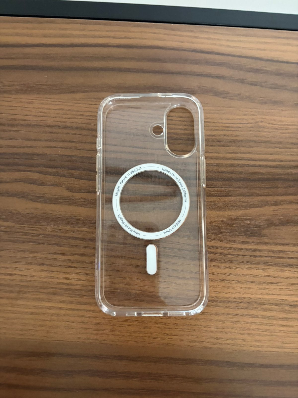 Iphone 17 hoesje van Spigen met MagSafe, IPhone 17, Ophalen of Verzenden, Zo goed als nieuw, Spigen