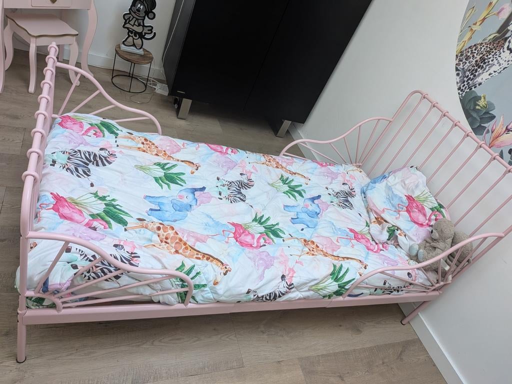 Roze IKEA meegroeibedje met matras, Ophalen, Gebruikt, 70 tot 85 cm, 140 tot 160 cm